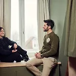 بيت شباب The Elephant