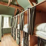 Hostel The Elephant *