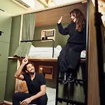 بيت شباب The Elephant