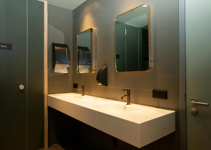 The Elephant ホステル *