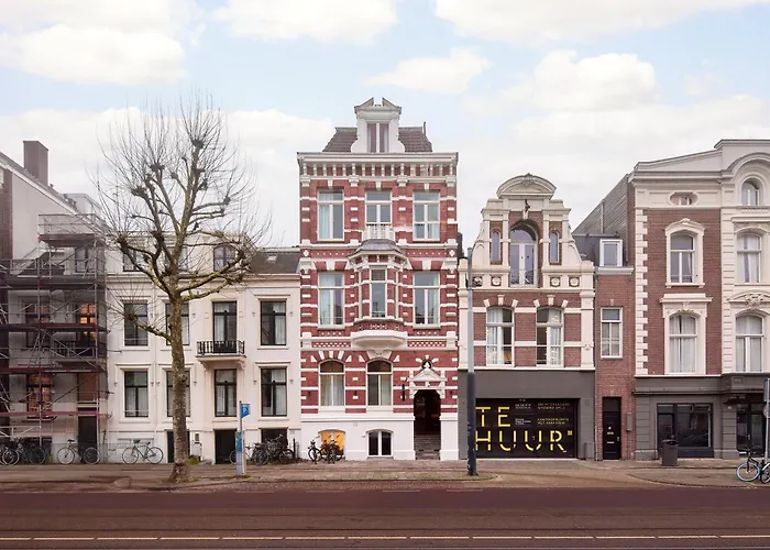 ホステル The Elephant *