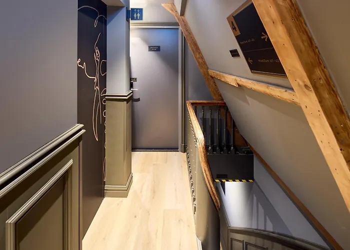 The Elephant Hostel Amsterdam